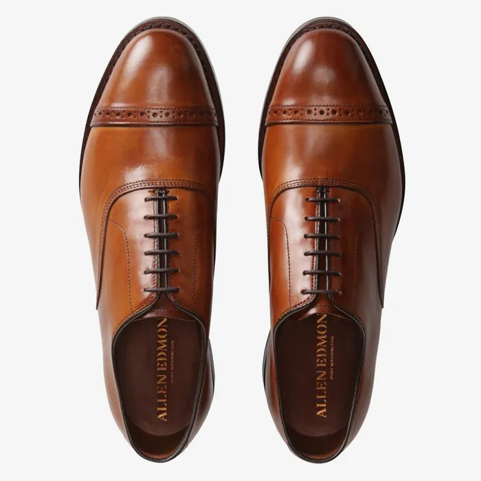 Allen Edmonds Fifth Avenue CapToe Oxford With Dainite Rubber Sole Walnut Men Wide Width Shoes