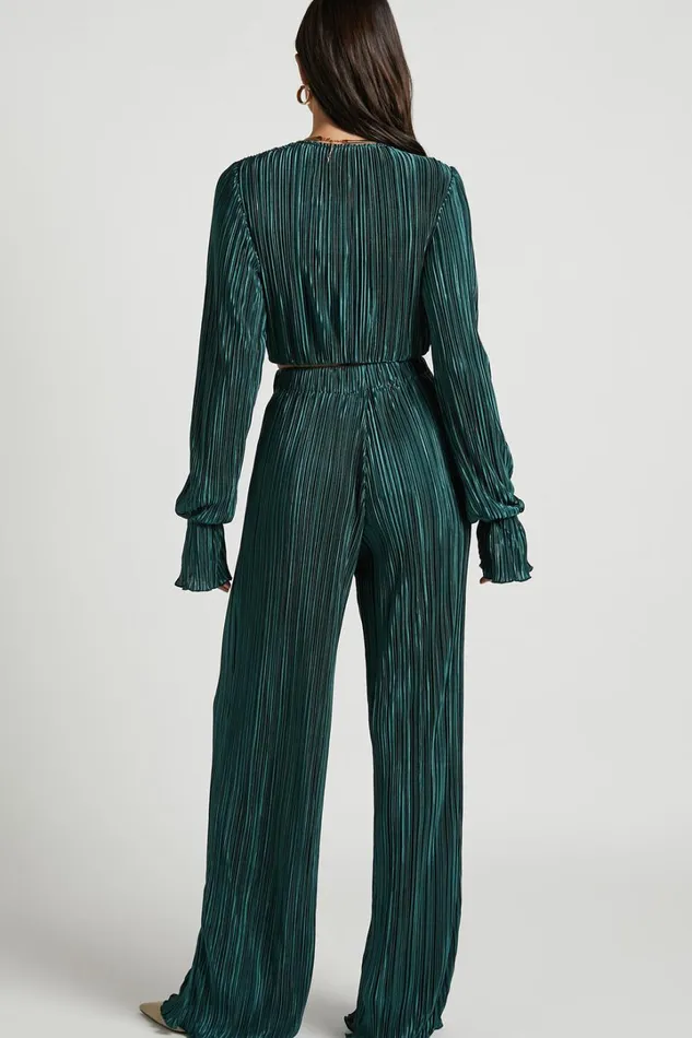 Aluna Two Piece Set 8211 Plisse Twist Front Crop Top And Wide Leg Pants Set In Forest Green Women Showpo Modest Clothing Aluna Two Piece Set 8211 Plisse Twist Front Crop Top And Wide Leg Pants Set In Forest Green Women Showpo Modest Clothing