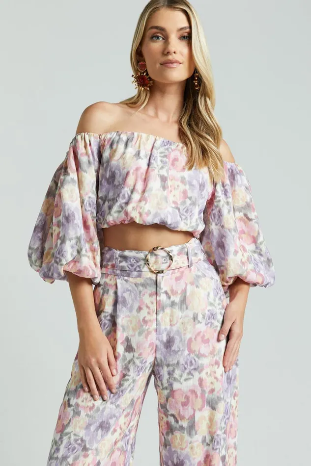Amalie The Label 8211 Mimie Linen Blend Short Puff Sleeve Tie Back Top In Aurora Print Women Showpo Tops