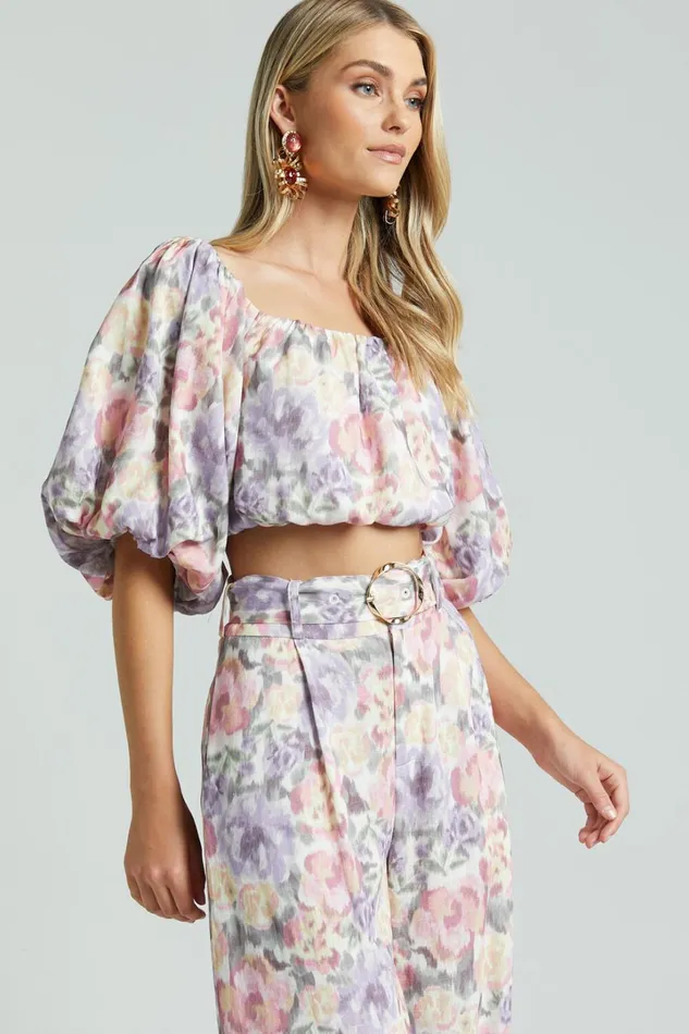Amalie The Label 8211 Mimie Linen Blend Short Puff Sleeve Tie Back Top In Aurora Print Women Showpo Tops
