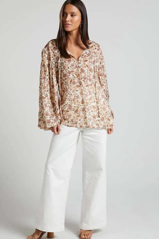 Amalie The Label 8211 Symmone Puff Sleeve Blouse In Maya Floral Women Showpo Tops