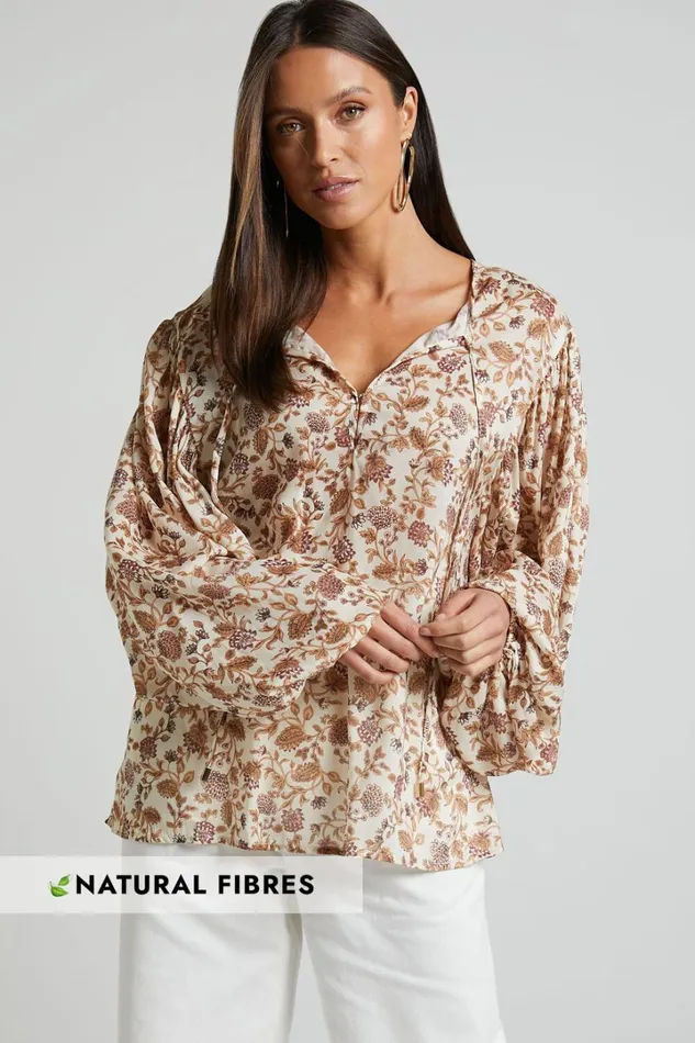 Amalie The Label 8211 Symmone Puff Sleeve Blouse In Maya Floral Women Showpo Tops