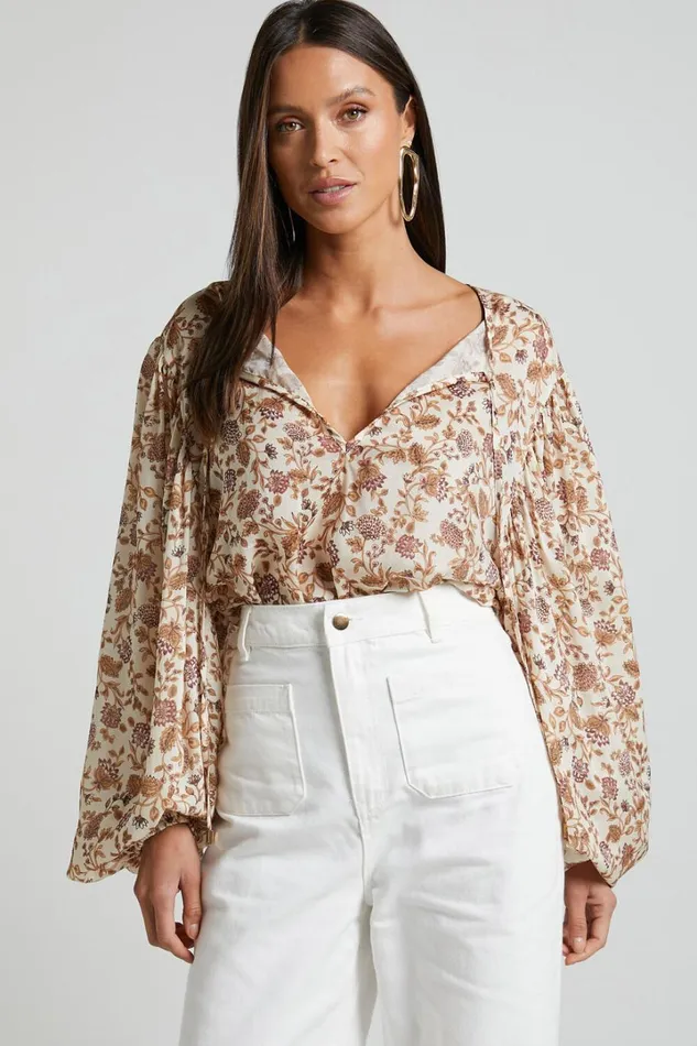 Amalie The Label 8211 Symmone Puff Sleeve Blouse In Maya Floral Women Showpo Tops