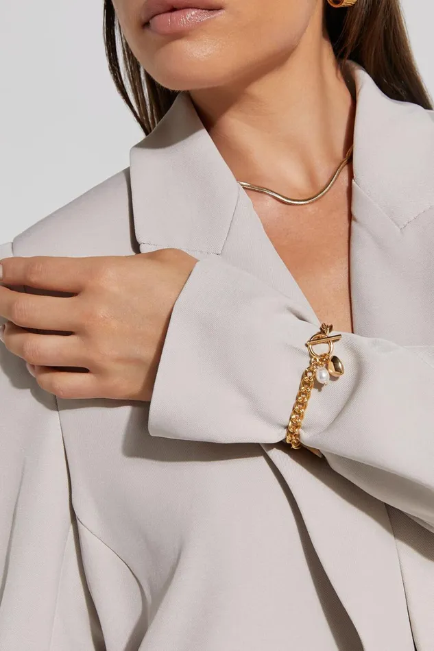 Amber Bracelet 8211 Pearl Drop Detail Bracelet In Gold Women Showpo Bracelets