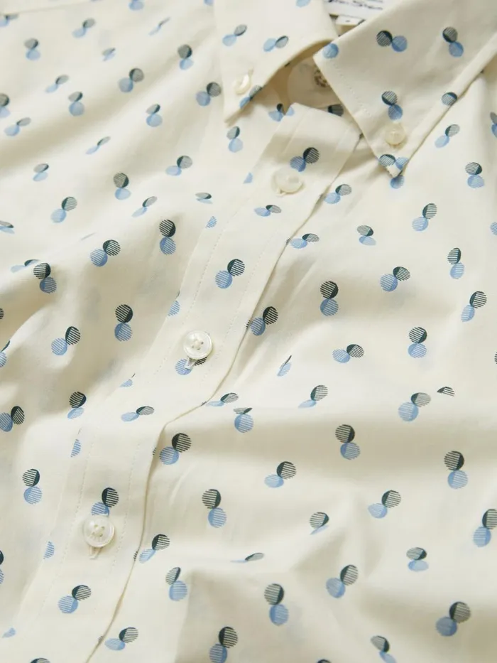 Ben Sherman Archive Print Shirts Men Spot Print LongSleeve Shirt 8211 Ivory Ben Sherman Archive Print Shirts Men Spot Print LongSleeve Shirt 8211 Ivory