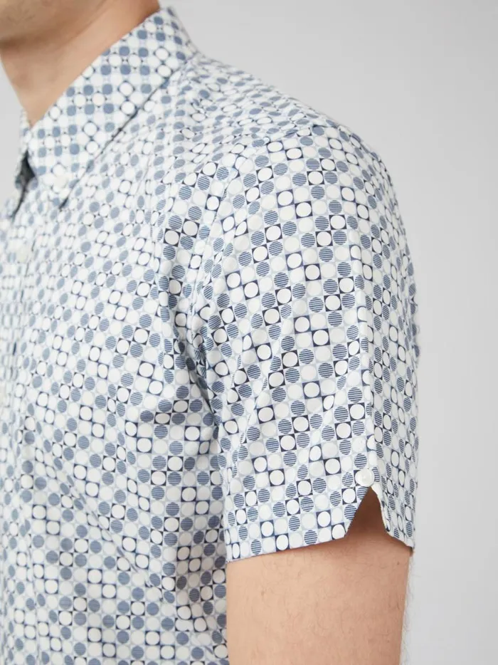 Ben Sherman Short Sleeve Shirts Men Mod Geo Print ShortSleeve Shirt 8211 Light Blue Ben Sherman Short Sleeve Shirts Men Mod Geo Print ShortSleeve Shirt 8211 Light Blue