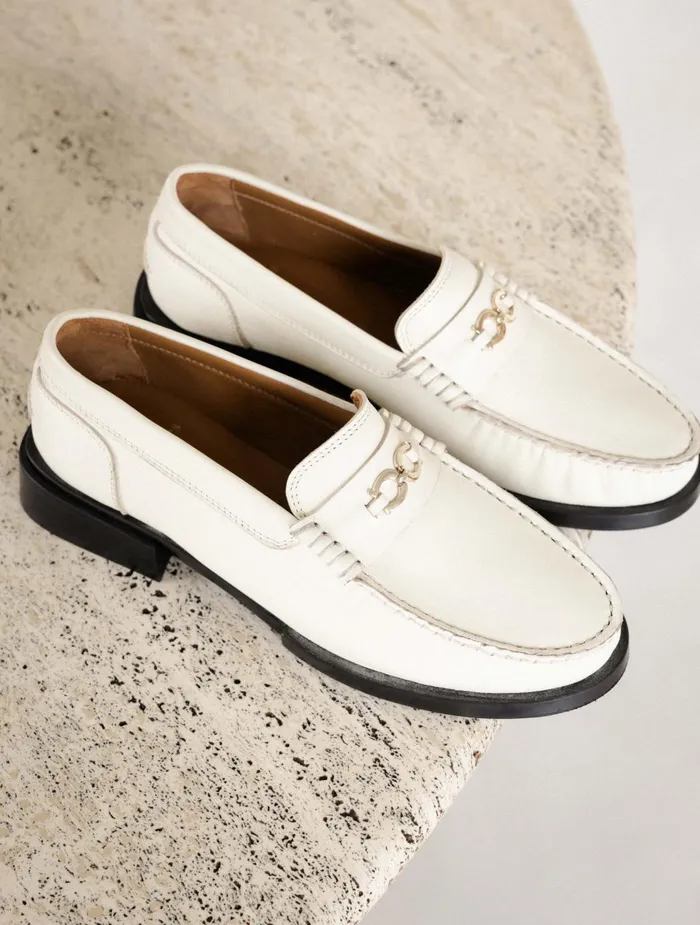 Bobbies Loafers and Derbies Nicky Milk 8211 Women