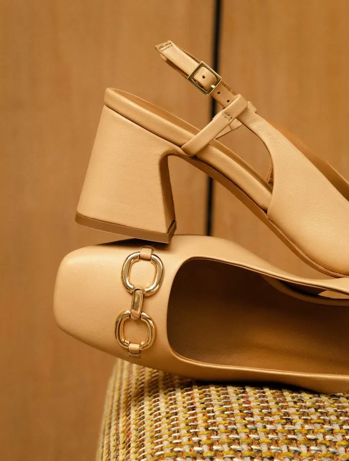 Bobbies Pumps and Mary Janes Abby Toffee 8211 Women