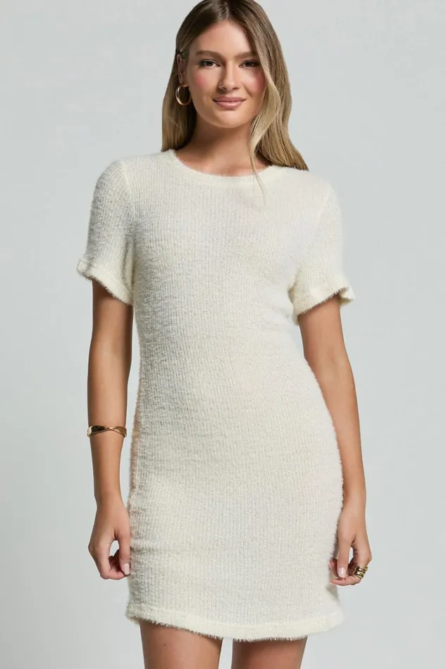 Bowie Mini Dress 8211 Short Sleeve Shift Dress In Ivory Women Showpo Dresses