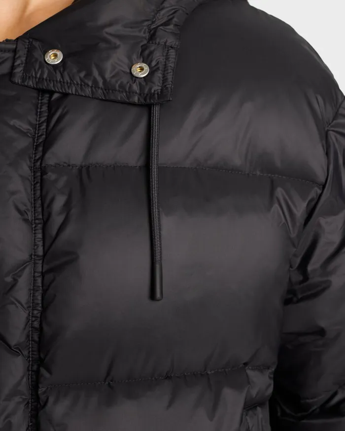 Coats Women Sporty and Rich Running Woman Puffer Jacket 8211 Black