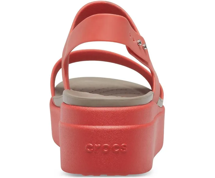 Crocs Crocs Brooklyn Low Wedge Spicy Orange Spicy Orange Womens Sandals
