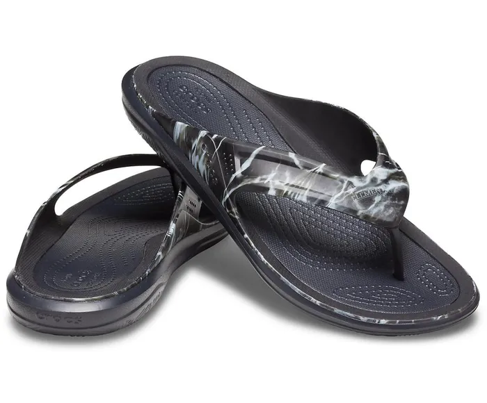 Crocs Swiftwater Mossy Oak Elements Wave Flip Black Mens FlipFlops