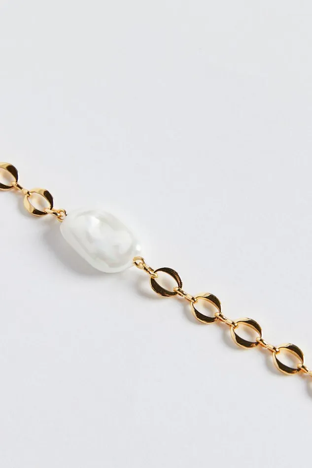Dana Bracelet 8211 Pearl Detail Bracelet In Gold Women Showpo Bracelets
