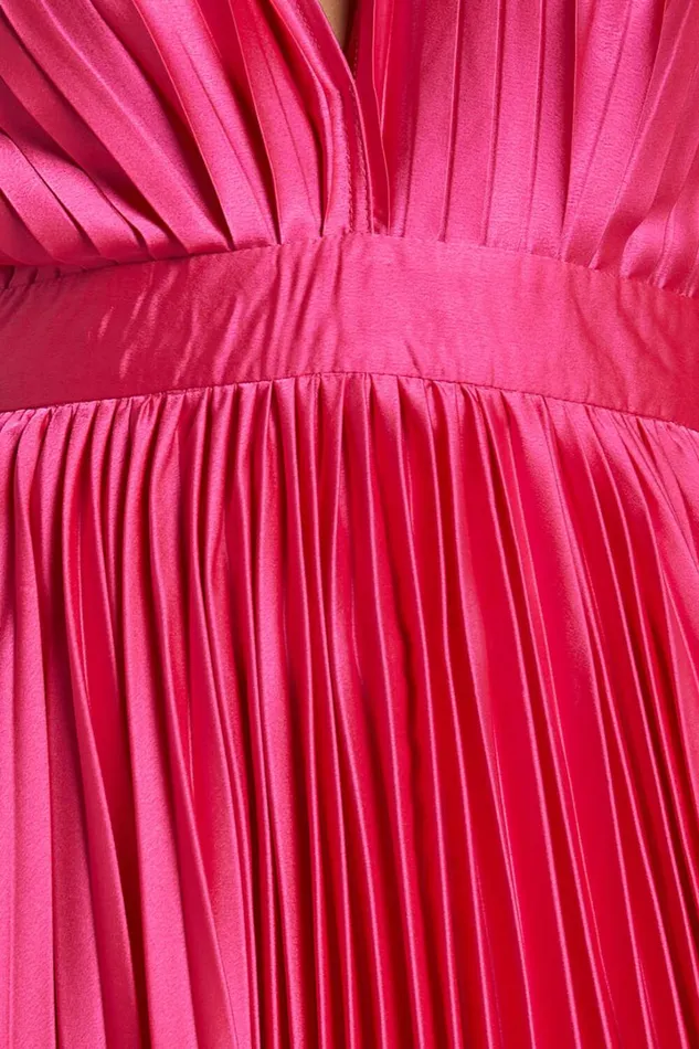 Della Midi Dress 8211 Plunge Neck Short Sleeve Pleated Dress In Hot Pink Women Showpo Dresses Della Midi Dress 8211 Plunge Neck Short Sleeve Pleated Dress In Hot Pink Women Showpo Dresses