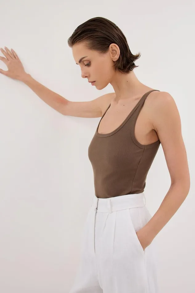 DISSH Tanks NINA CLOVER LOW SCOOP KNIT TANK 8211 Women