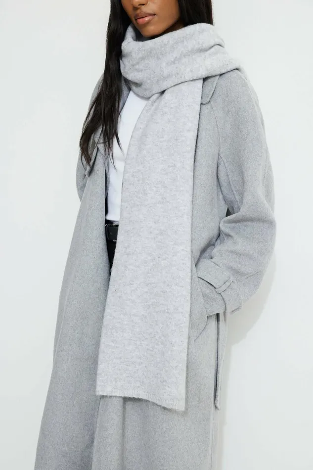 Dynamite Beanies and Scarves Women Heavenlyarn Wide Scarf Gray