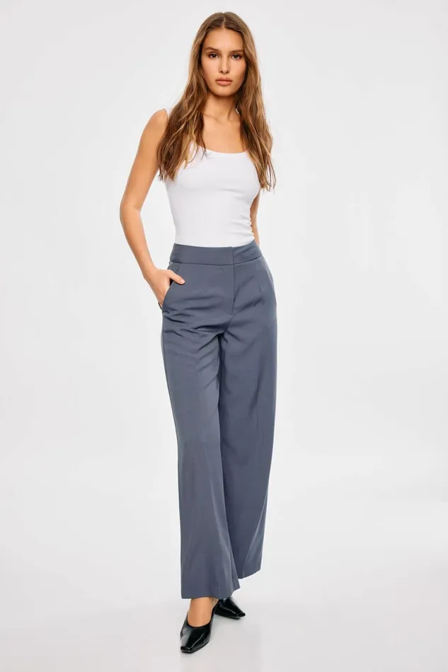 Dynamite Pants Women Yasmin Straight Leg Pants Blue