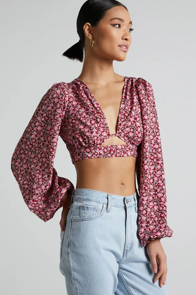 Glenda Blouse 8211 Puff Sleeve Cut Out Open Back Blouse In Red Floral Women Showpo Curve Clothes