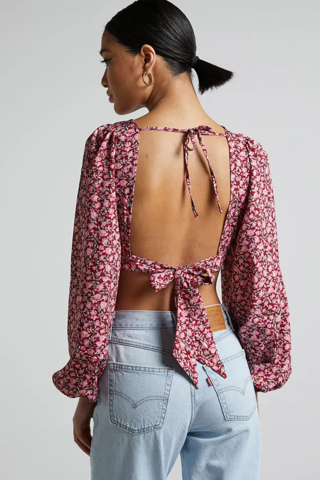 Glenda Blouse 8211 Puff Sleeve Cut Out Open Back Blouse In Red Floral Women Showpo Curve Clothes