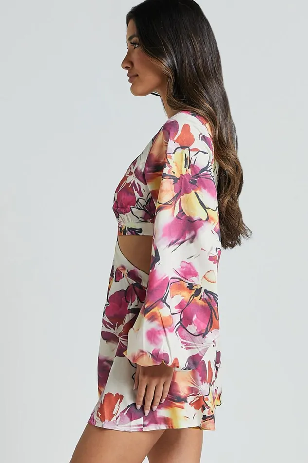 Gwyneth Playsuit 8211 Long Sleeve Cut Out Playsuit In DAHLIA DUSK FLORAL Women Showpo Rompers