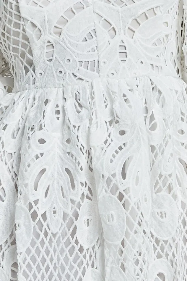 Janith Mini Dress 8211 Lace Plunge Short Puff Sleeve A Line Dress In White Lace Women Showpo Dresses