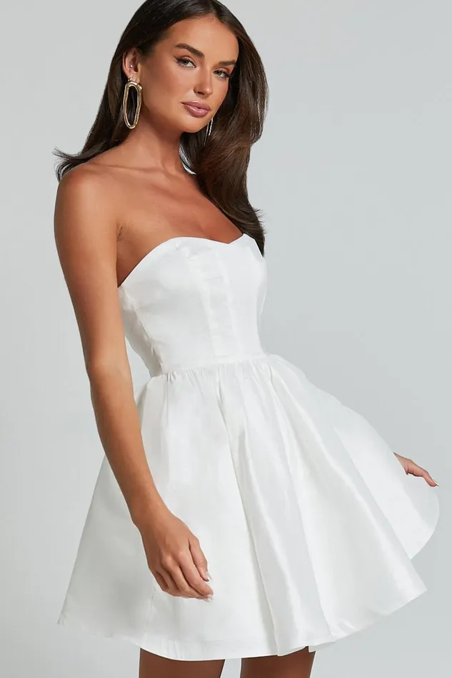 Jayde Mini Dress 8211 Strapless Sweetheart Fit And Flare Dress In White Women Showpo Dresses