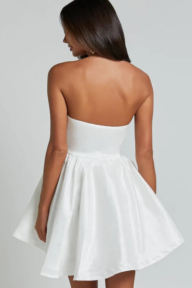 Jayde Mini Dress 8211 Strapless Sweetheart Fit And Flare Dress In White Women Showpo Dresses