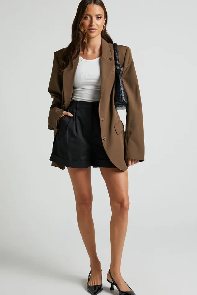 Khaimy Shorts 8211 High Waisted Cuffed Shorts In Black Women Showpo Shorts