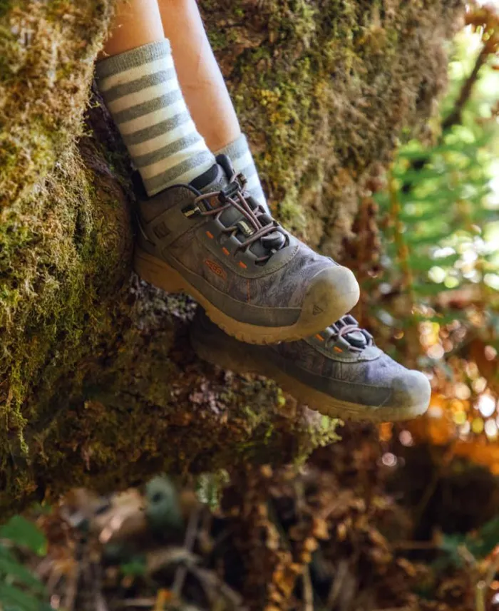 Kids KEEN Online Big Kid Vented Turqouise Hiking Sneakers 8211 Targhee Sport Kids KEEN Online Big Kid Vented Turqouise Hiking Sneakers 8211 Targhee Sport
