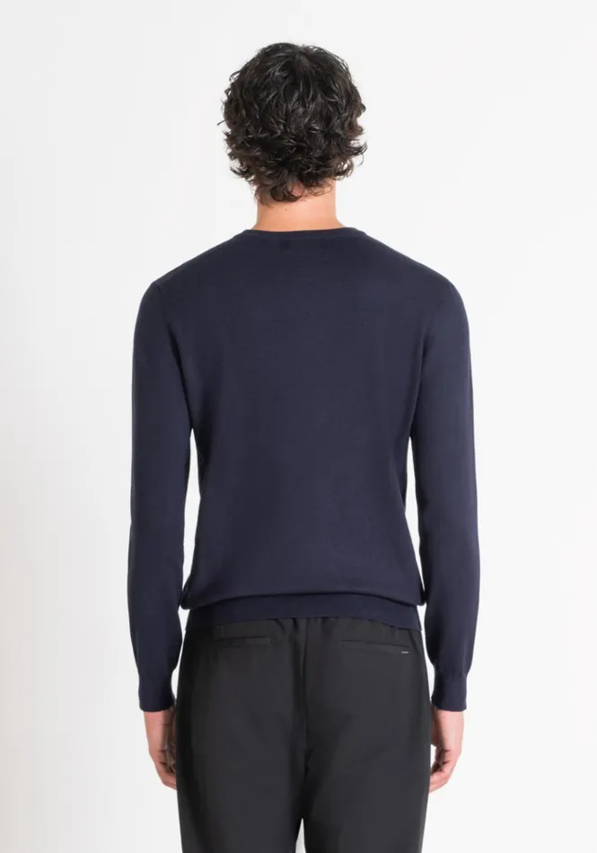 Knitwear Men Antony Morato Slim Fit Sweater In Viscose Blend With Rubberised Logo Blue Ink