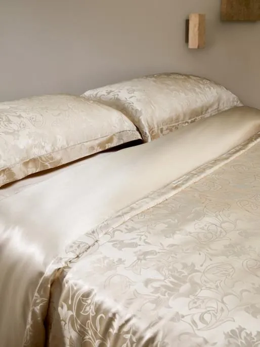 Lilysilk 100 Mulberry Silk Pillowcase With Elegant Lily Jacquard Home Silk Pillowcases