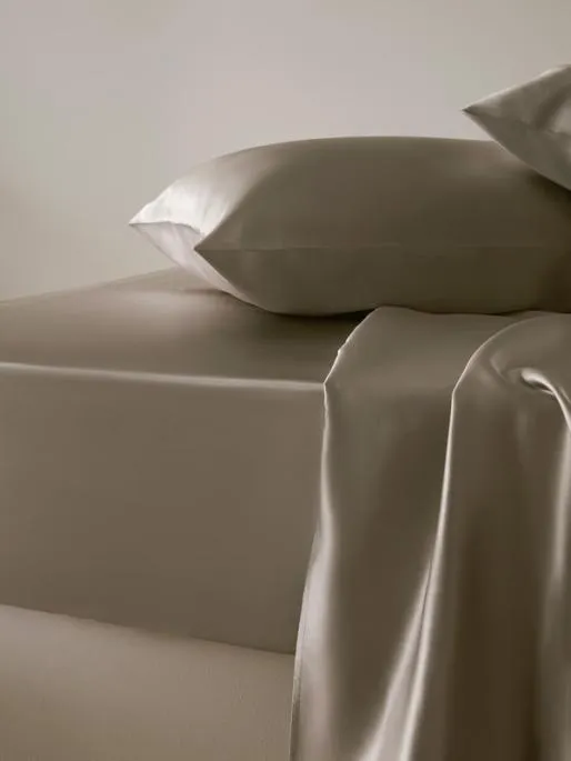 Lilysilk 25 Momme Seamless And Luxury Silk Fitted Sheet From LILYSILK Home Silk Sheets