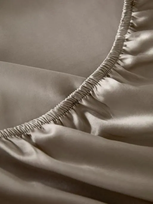 Lilysilk 25 Momme Seamless And Luxury Silk Fitted Sheet From LILYSILK Home Silk Sheets