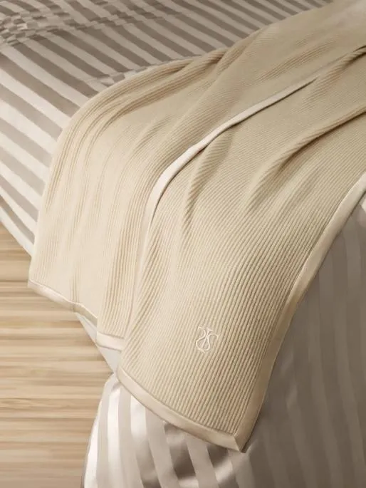 Lilysilk Cashmere Throw With Silk Edging WomenHome Pillows Knitwear