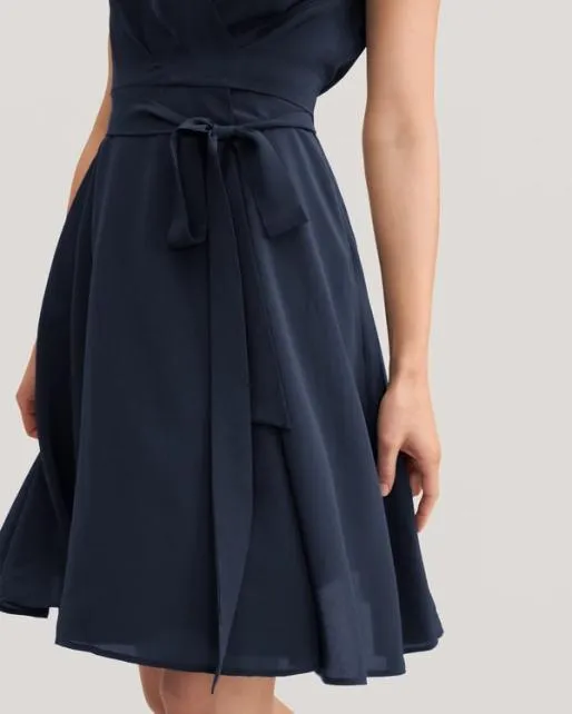 Lilysilk Woman Figure Flattering Silk Wrap Dress US Online Women Jumpsuits Dresses