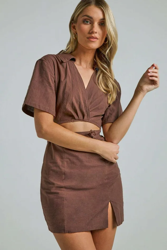 Marsha Mini Dress 8211 Cut Out Short Sleeve Dress In Chocolate Women Showpo Curve Clothes