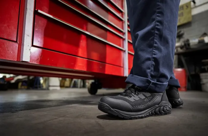 Men KEEN Work Boots and Shoes Arvada ESD Work Sneaker CarbonFiber Toe Men KEEN Work Boots and Shoes Arvada ESD Work Sneaker CarbonFiber Toe