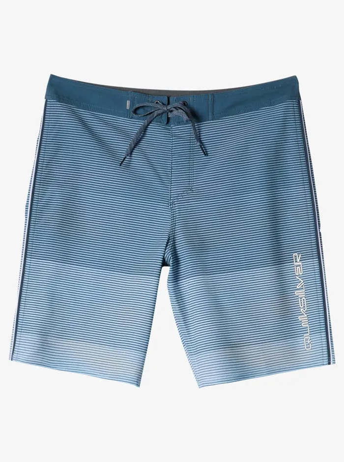 Men Quiksilver Boardshorts Surfsilk Massive 20034 Boardshorts Midnight Navy
