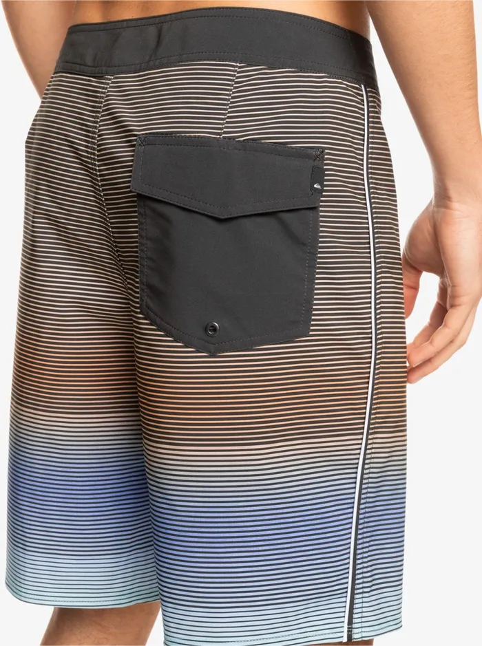 Men Quiksilver Boardshorts SurfSilk Massive 20034 Boardshorts Tarmac Men Quiksilver Boardshorts SurfSilk Massive 20034 Boardshorts Tarmac