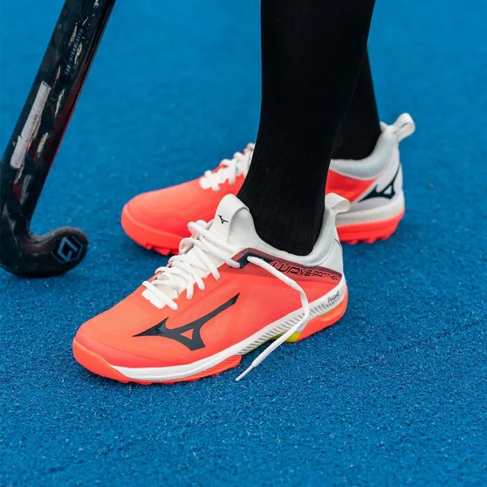 Mizuno WAVE PANTHERA Neon Flameblackbolt 2 Women Hockey Mizuno WAVE PANTHERA Neon Flameblackbolt 2 Women Hockey