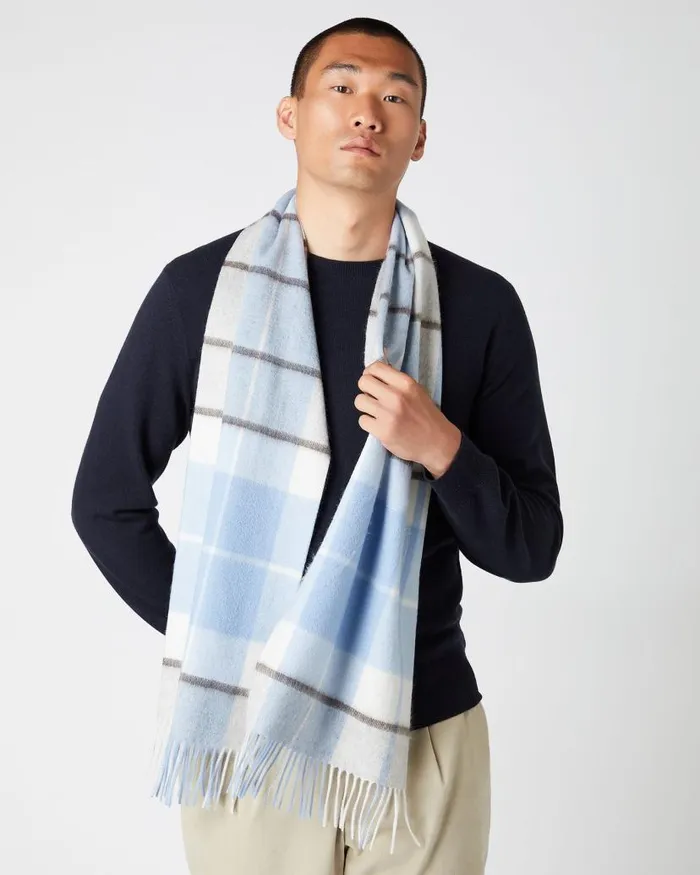 NPeal Cashmere Scarves WomenMen Unisex Cashmere Check Scarf Blue Check