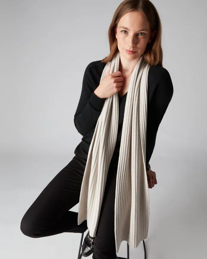 NPeal Cashmere Scarves WomenMen Unisex Chunky Rib Cashmere Scarf Snow Grey