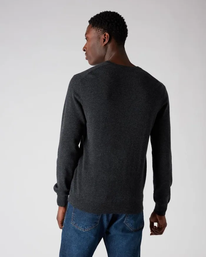 NPeal Jumpers Men Burlington V Neck Cashmere Jumper Dark Charcoal Grey