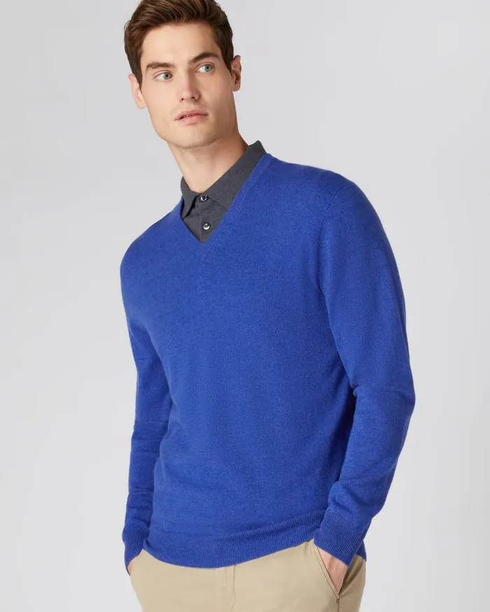 NPeal Jumpers Men The Burlington V Neck Cashmere Jumper Nile Blue