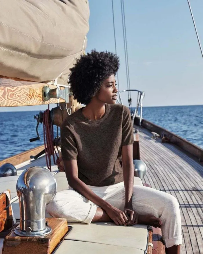 NPeal Tops and Tshirts Women 007 Round Neck Cashmere T Shirt Moorland Brown