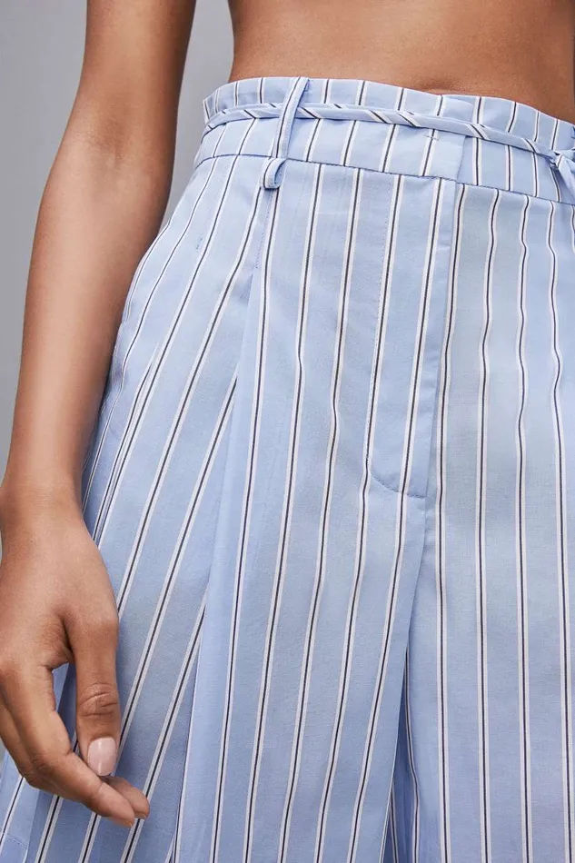 Patrizia Pepe Soft Pleated Bermuda Shorts Simple Stripes Apparel Shorts