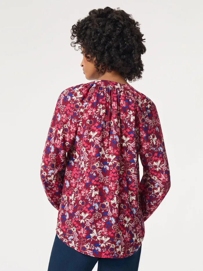 Printed Long Sleeve Raglan Blouse Crepe De Chine Women Jones New York Tops and Blouses Printed Long Sleeve Raglan Blouse Crepe De Chine Women Jones New York Tops and Blouses