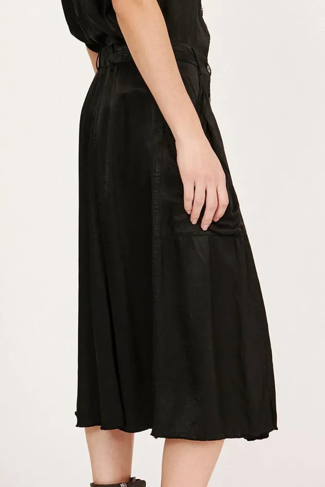 Raquel Allegra Pebble Satin Black Franklin Skirt Women Bottoms