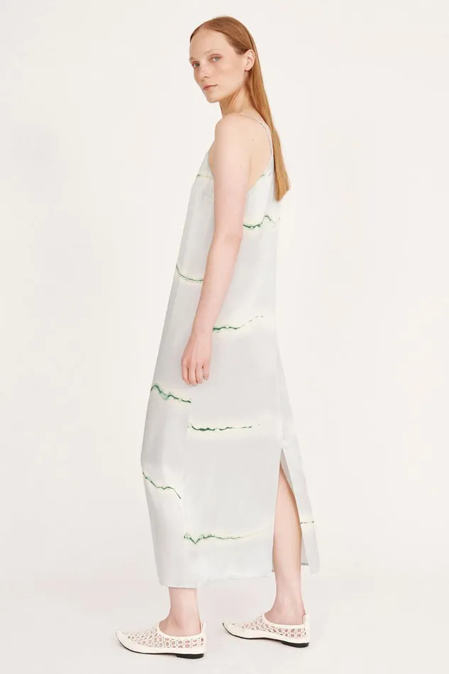 Raquel Allegra Silk Print Ice Blue And Jade Normandie Maxi Dress Women Dresses