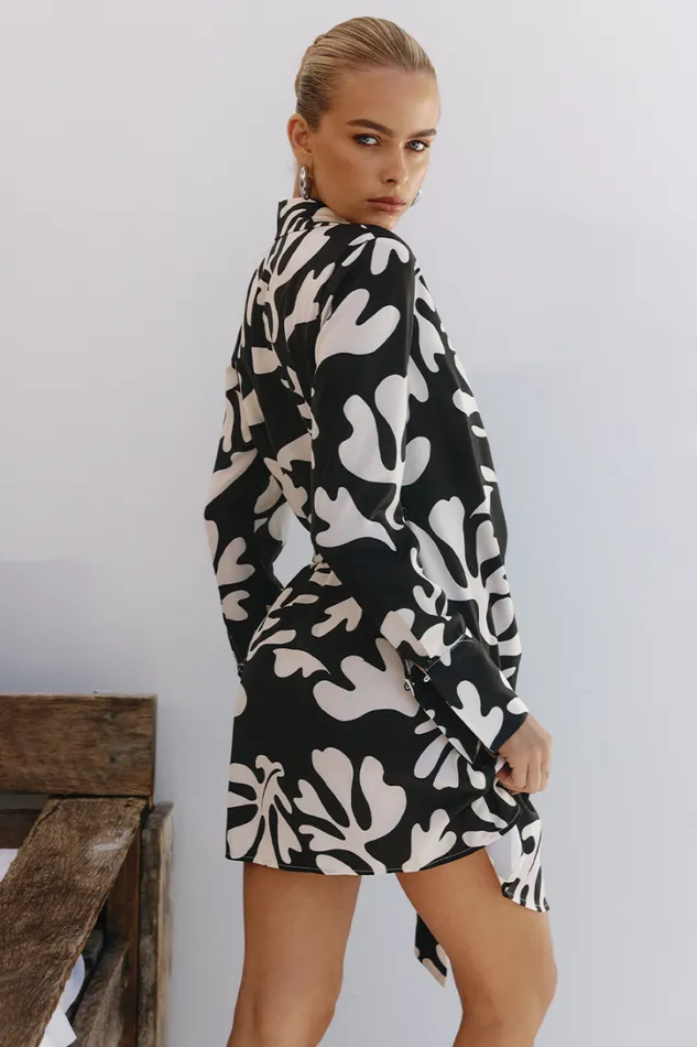 Runaway The Label Mini Dresses HATTIE WRAP DRESS Blacksand 8211 Women